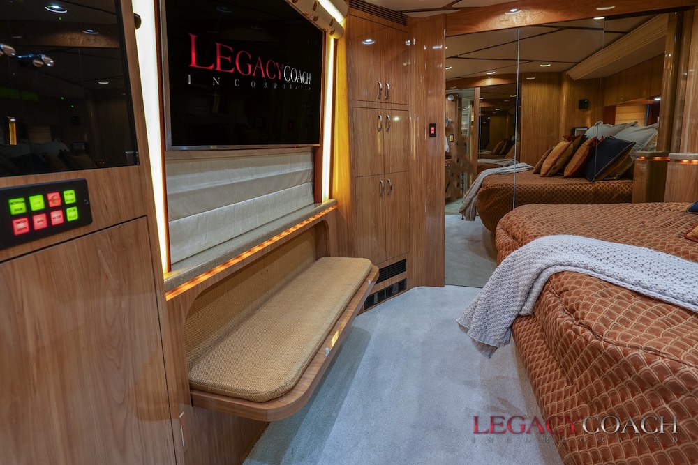 2007 Prevost  Marathon H3-45 For Sale