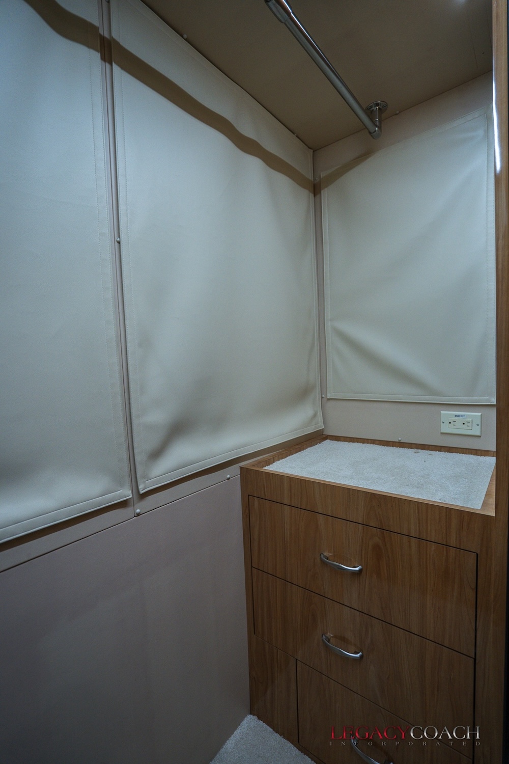 2007 Prevost  Marathon H3-45 For Sale