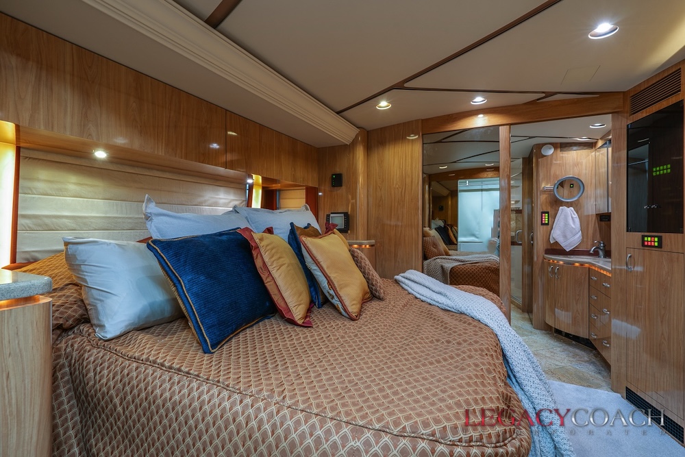 2007 Prevost  Marathon H3-45 For Sale