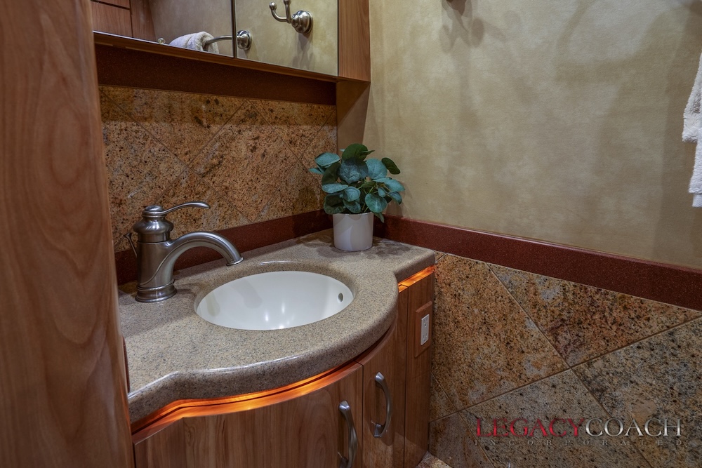 2007 Prevost  Marathon H3-45 For Sale