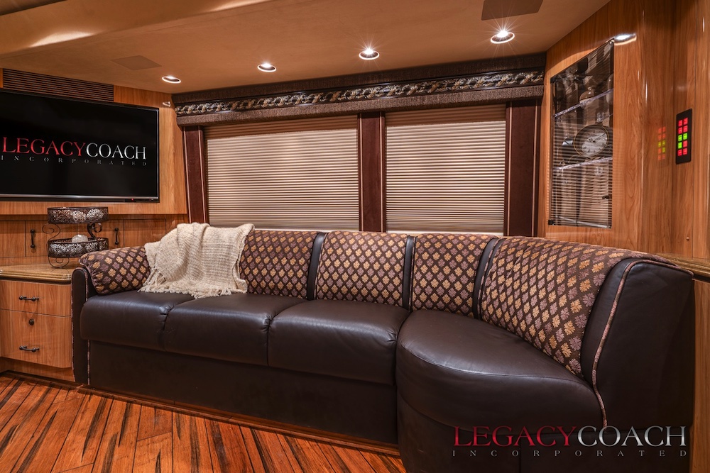 2007 Prevost Marathon H3-45 For Sale