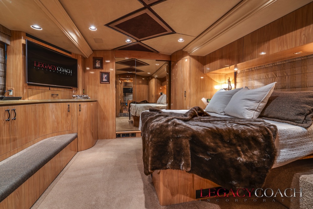 2007 Prevost Marathon H3-45 For Sale