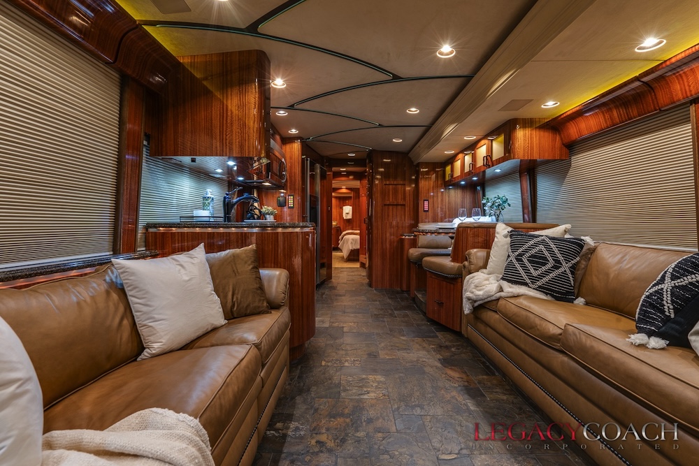 2007 Prevost Marathon H3-45 For Sale