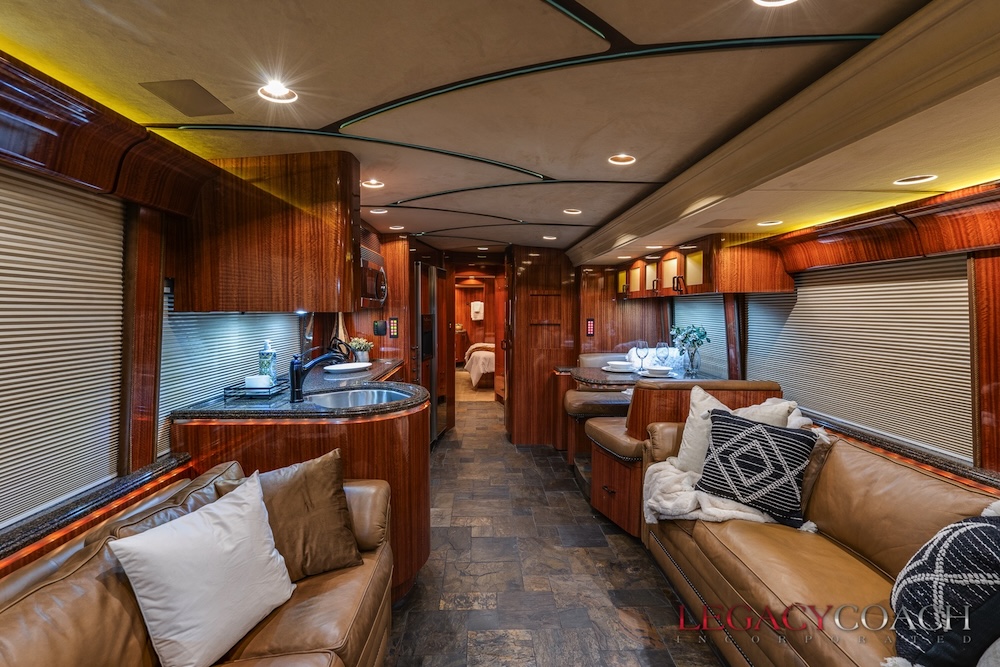 2007 Prevost Marathon H3-45 For Sale