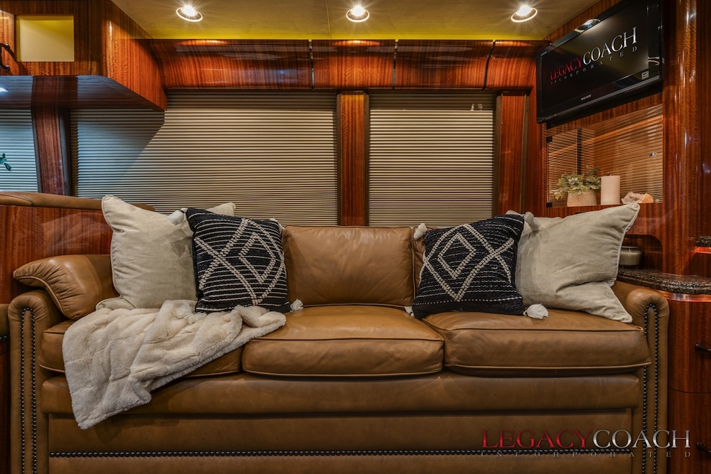 2007 Prevost Marathon H3-45 For Sale