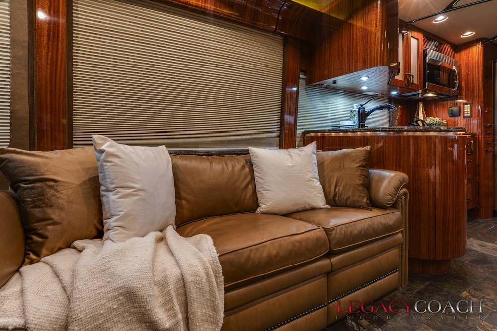 2007 Prevost Marathon H3-45 For Sale