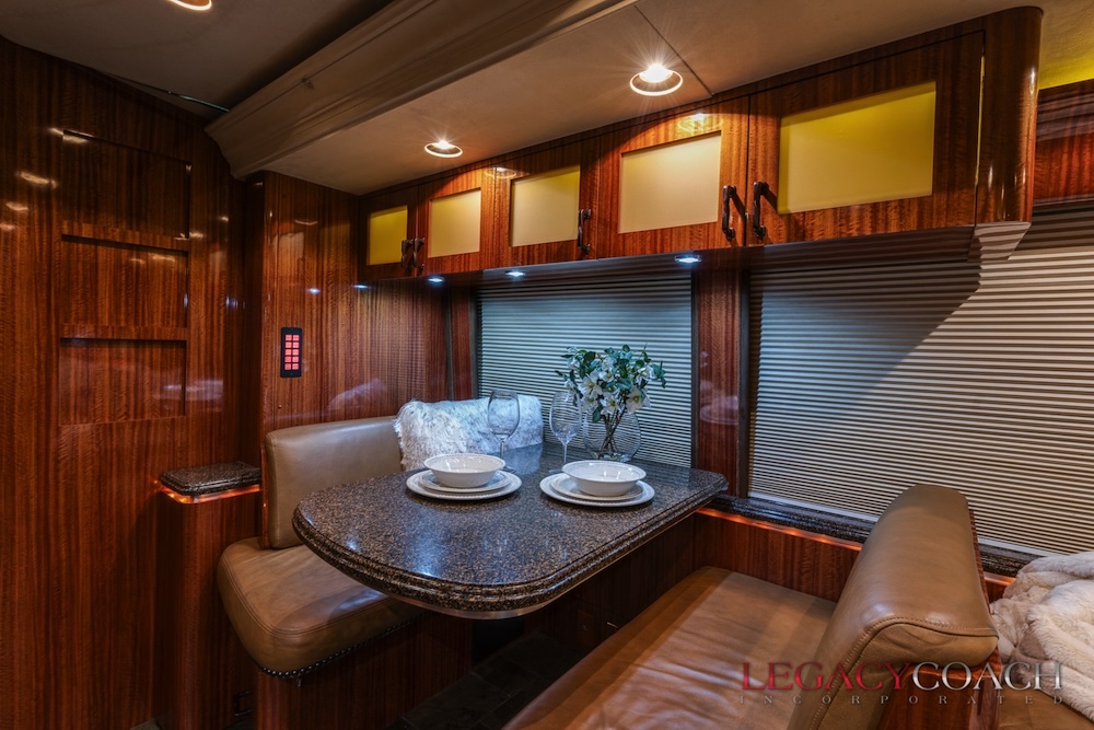 2007 Prevost Marathon H3-45 For Sale