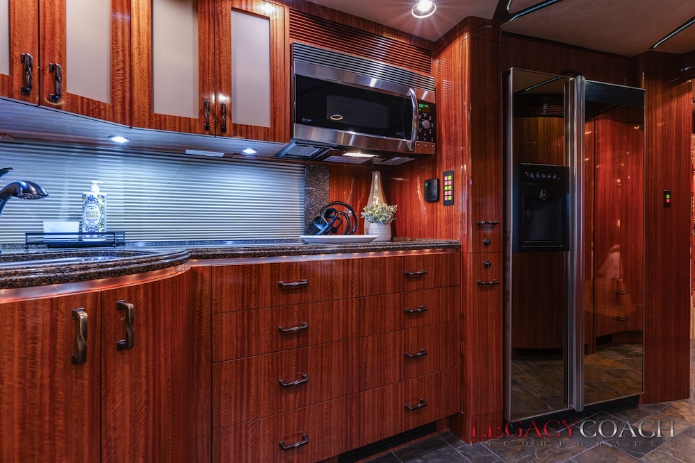 2007 Prevost Marathon H3-45 For Sale