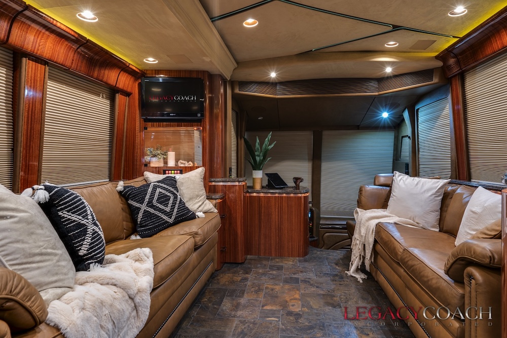 2007 Prevost Marathon H3-45 For Sale