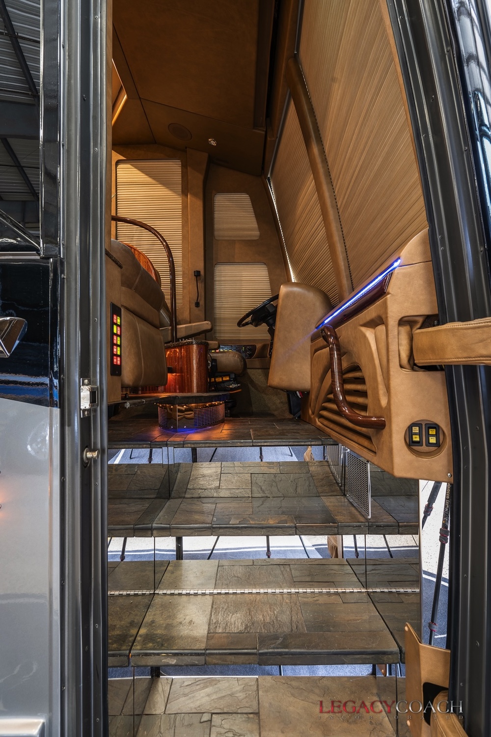 2007 Prevost Marathon H3-45 For Sale