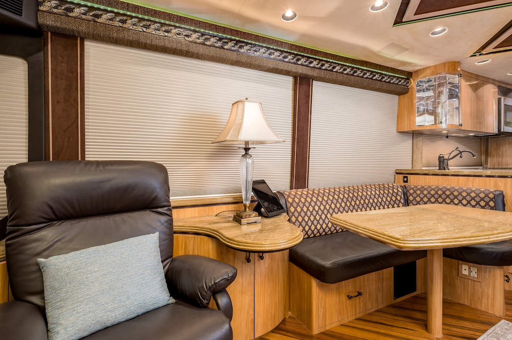 2007 Prevost Marathon H3-45 For Sale