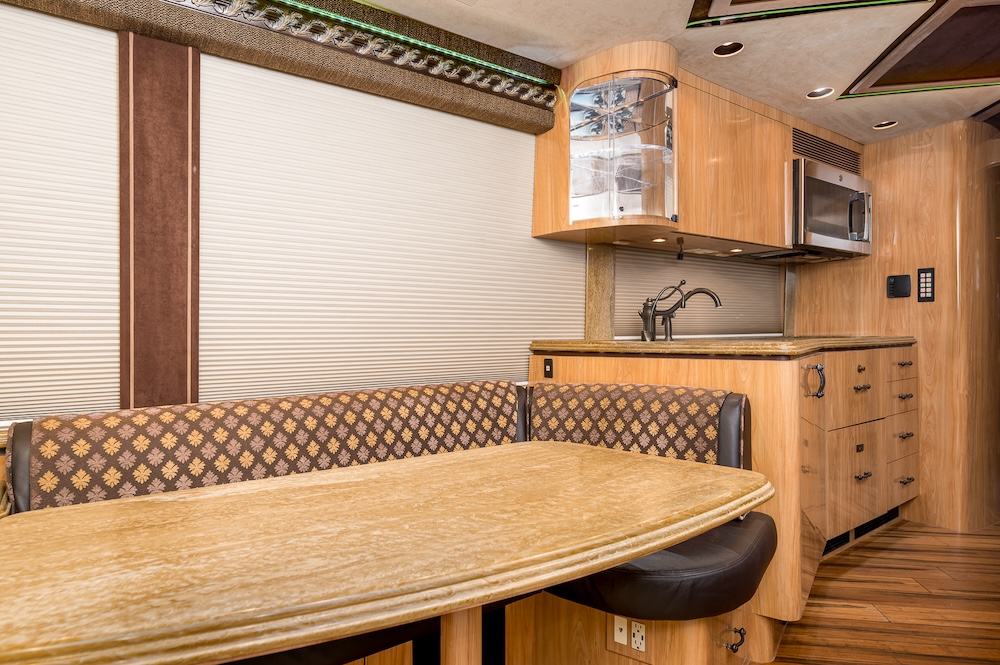 2007 Prevost Marathon H3-45 For Sale