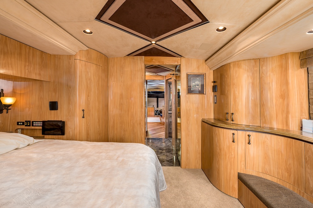 2007 Prevost Marathon H3-45 For Sale