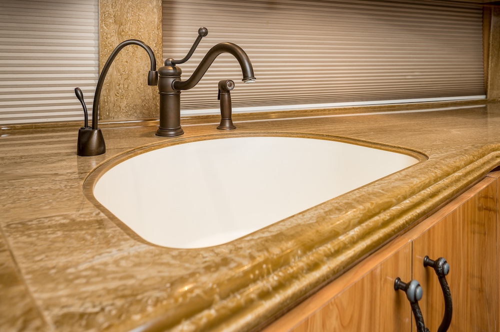 2007 Prevost Marathon H3-45 For Sale