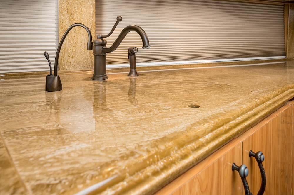 2007 Prevost Marathon H3-45 For Sale