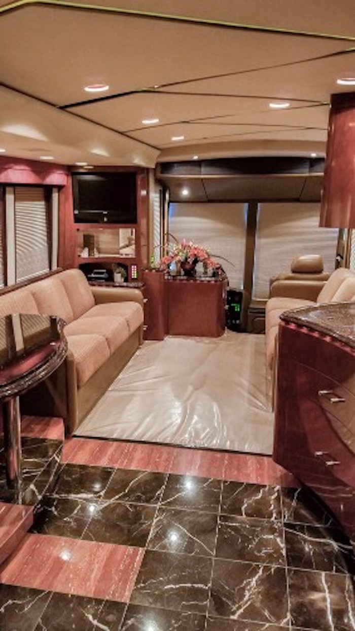 2007 Prevost Marathon H3-45 For Sale