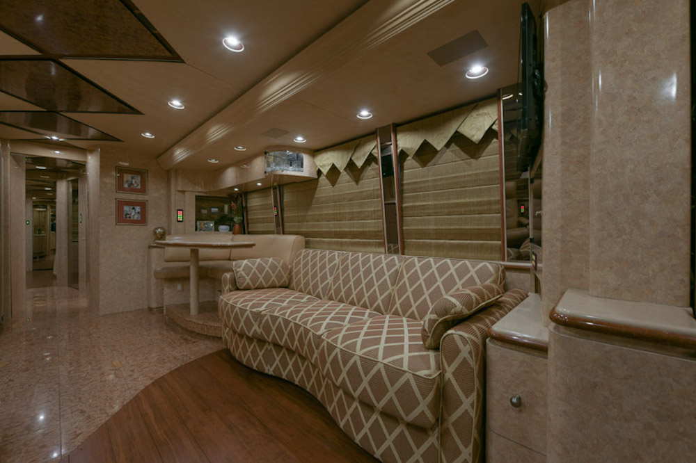 2007 Prevost Marathonn  H3-45 For Sale