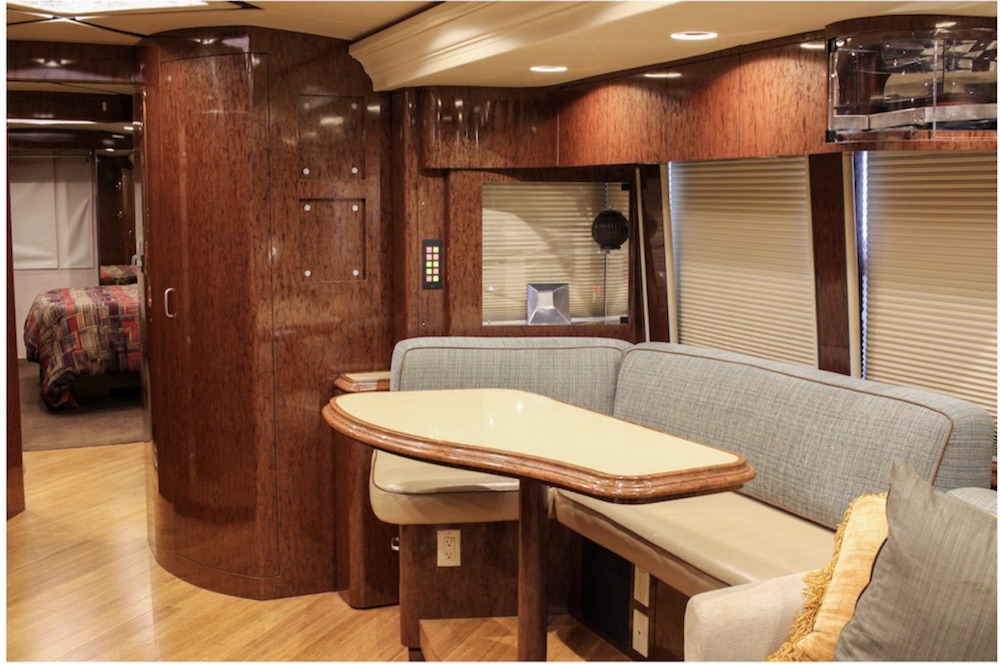 2007 Prevost Marathon H3-45 For Sale