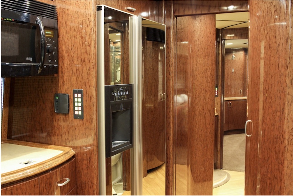2007 Prevost Marathon H3-45 For Sale