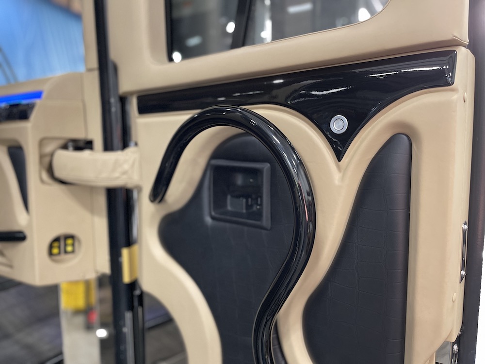 2007 Prevost Marathon XLII For Sale