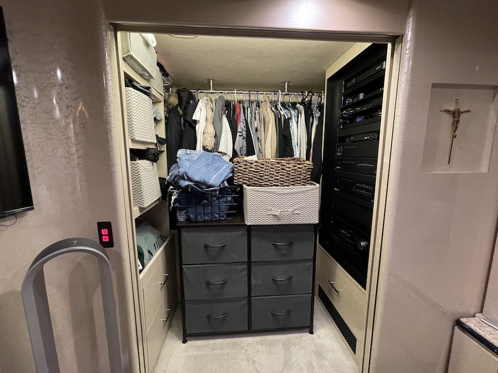 2007 Prevost Marathon XLII For Sale