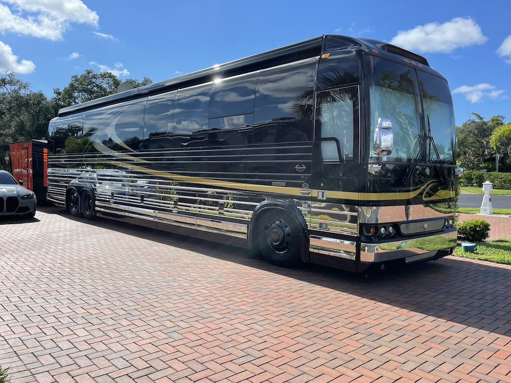 2007 Prevost Marathon XLII For Sale