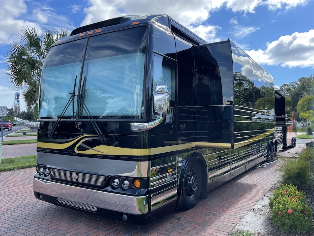 2007 Prevost Marathon XLII For Sale