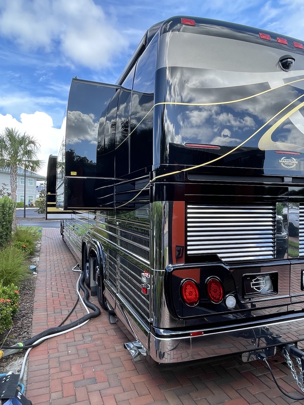 2007 Prevost Marathon XLII For Sale