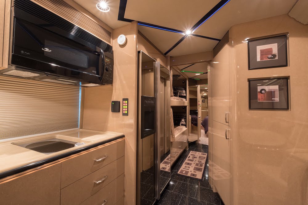 2007 Prevost Marathon XLII For Sale