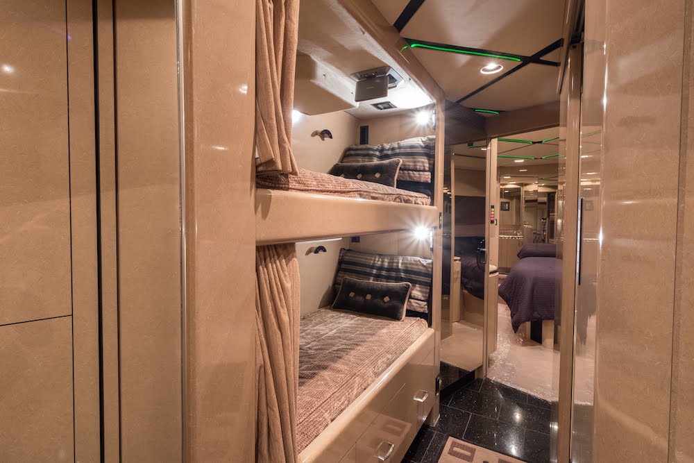 2007 Prevost Marathon XLII For Sale