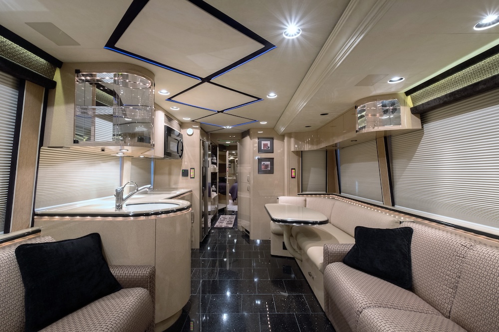 2007 Prevost Marathon XLII For Sale