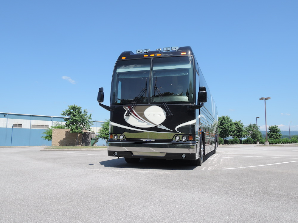 2007 Prevost Featherlite XLII For Sale