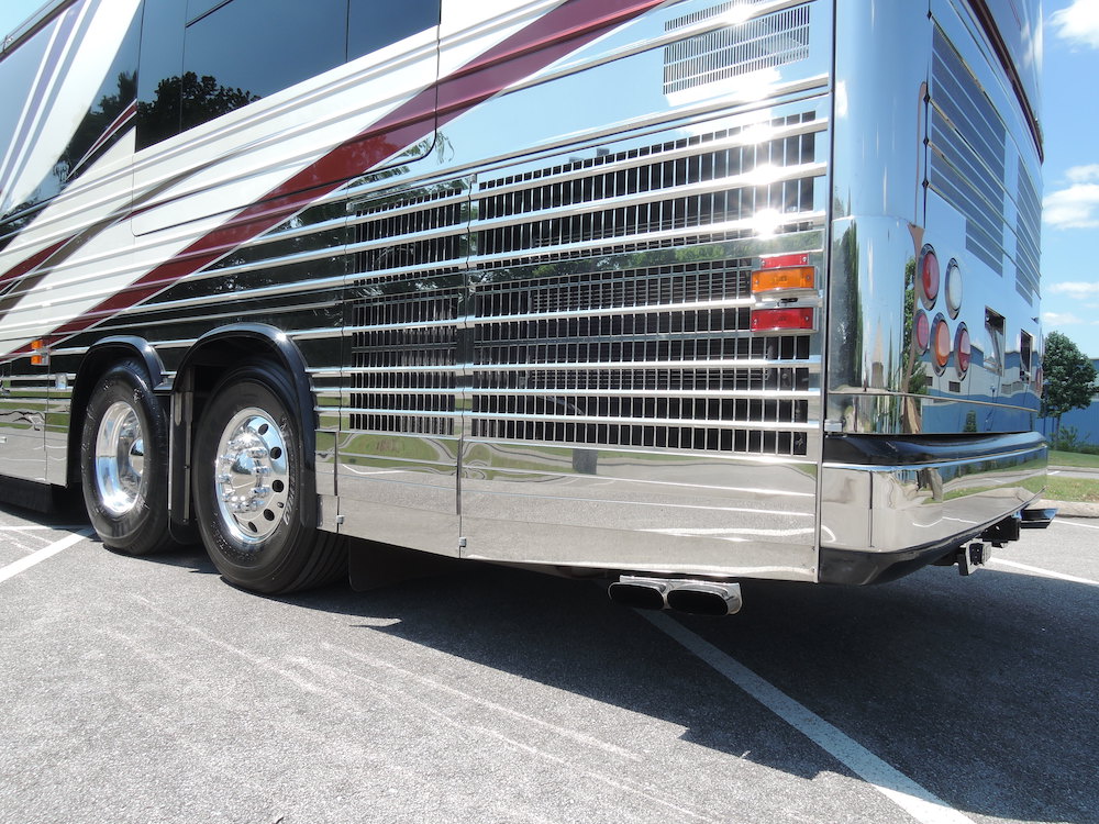 2007 Prevost Featherlite XLII For Sale