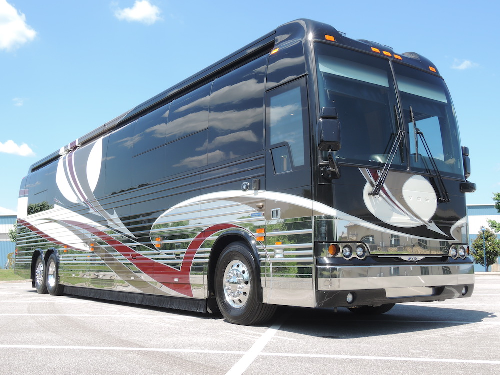 2007 Prevost Featherlite XLII For Sale