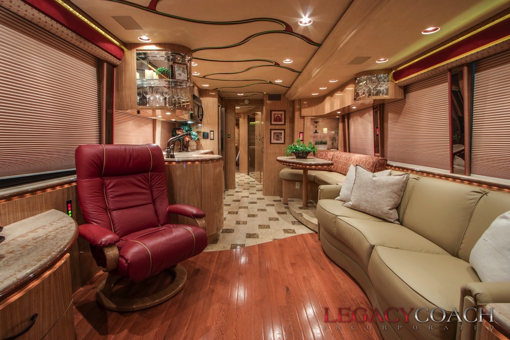 2007 Prevost Marathon XLII For Sale