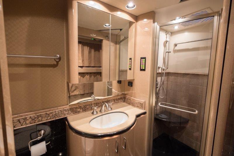 2007 Prevost Marathon XLII For Sale