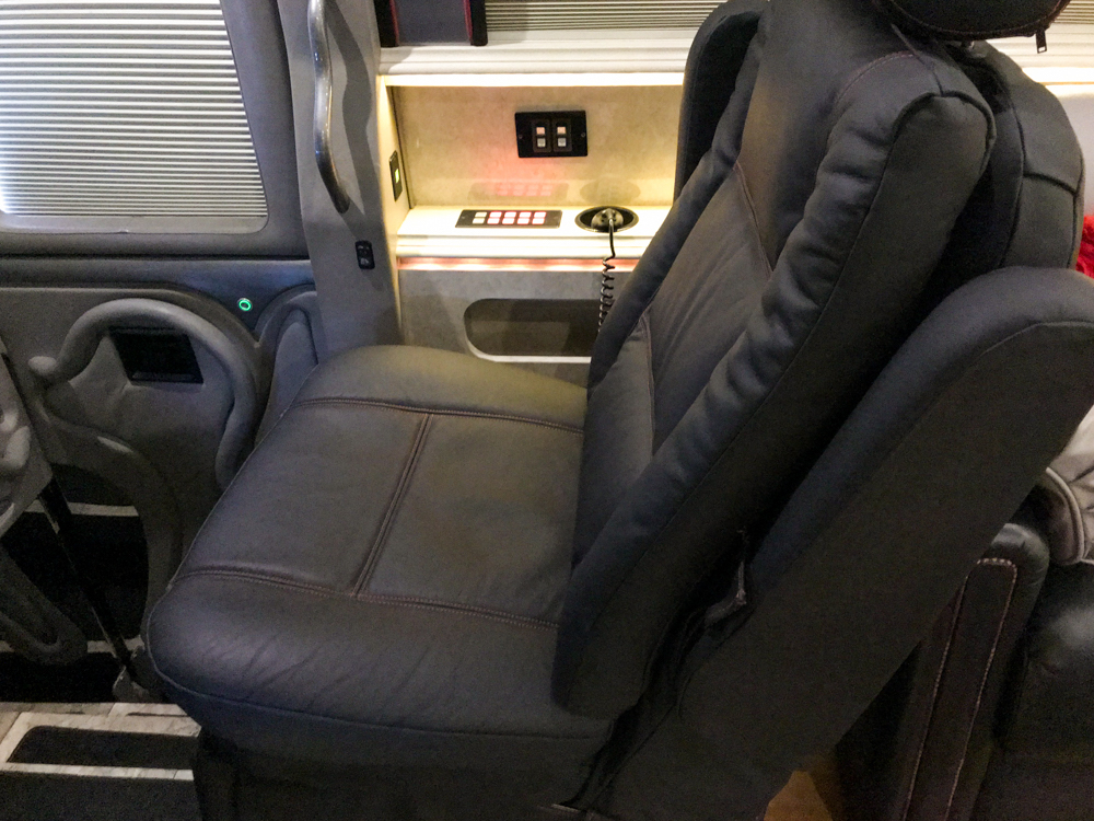 2007 Prevost Marathon XLII For Sale