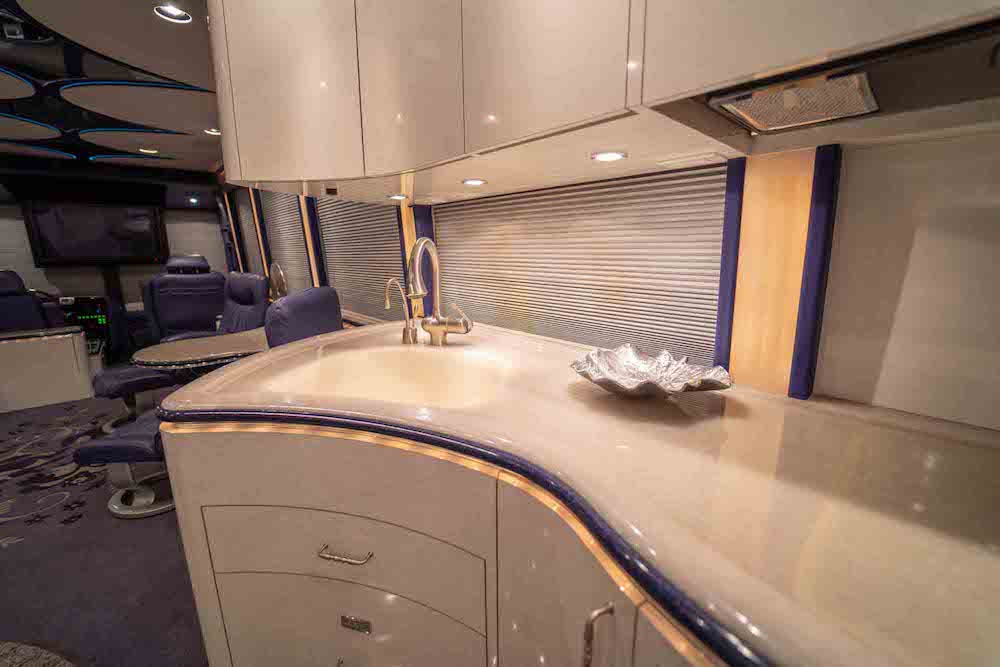 2007 Prevost Marathon XLII For Sale