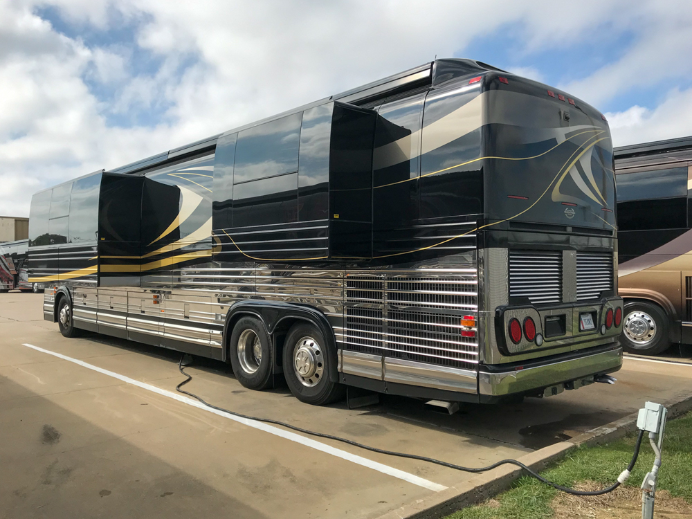 2007 Prevost Marathon XLII For Sale