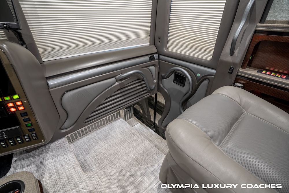 2007 Prevost Marathon XLII For Sale