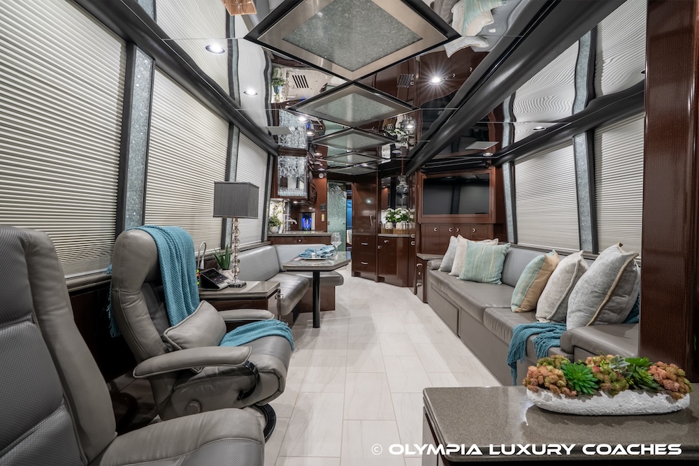 2007 Prevost Marathon XLII For Sale