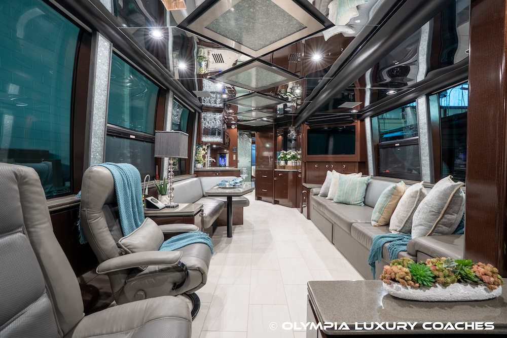 2007 Prevost Marathon XLII For Sale