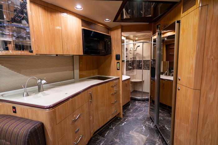 2007 Prevost Marathon XLII For Sale