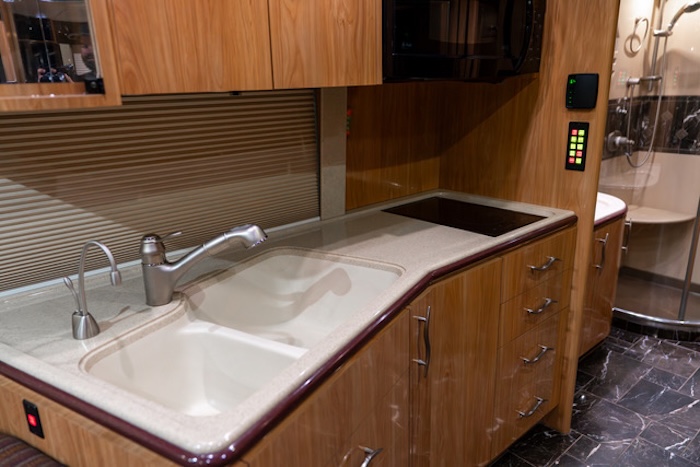 2007 Prevost Marathon XLII For Sale
