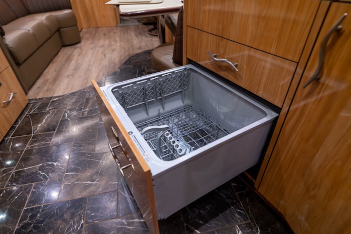 2007 Prevost Marathon XLII For Sale