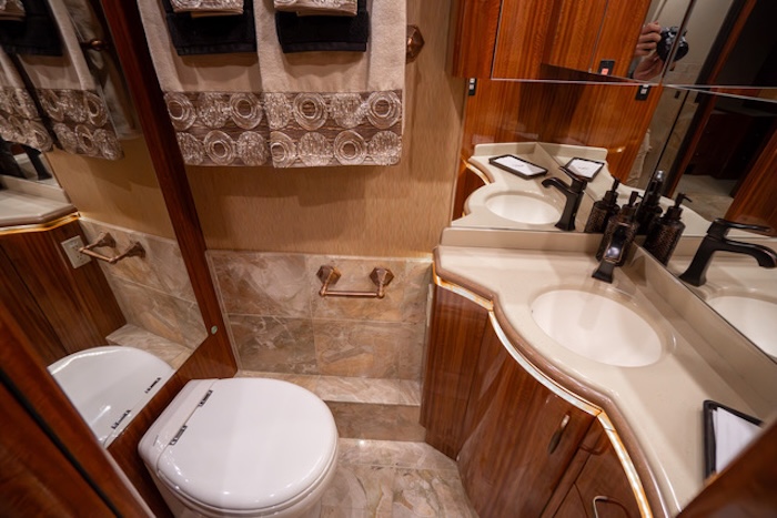 2007 Prevost  Marathon XLII For Sale