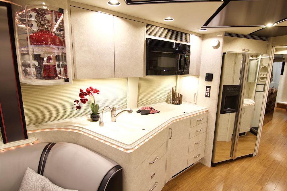 2007 Prevost Marathon XLII For Sale