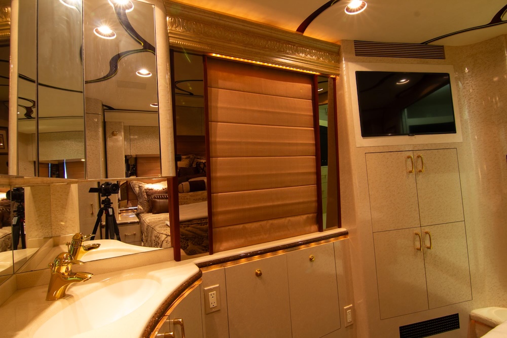 2007 Prevost Marathon XLII For Sale