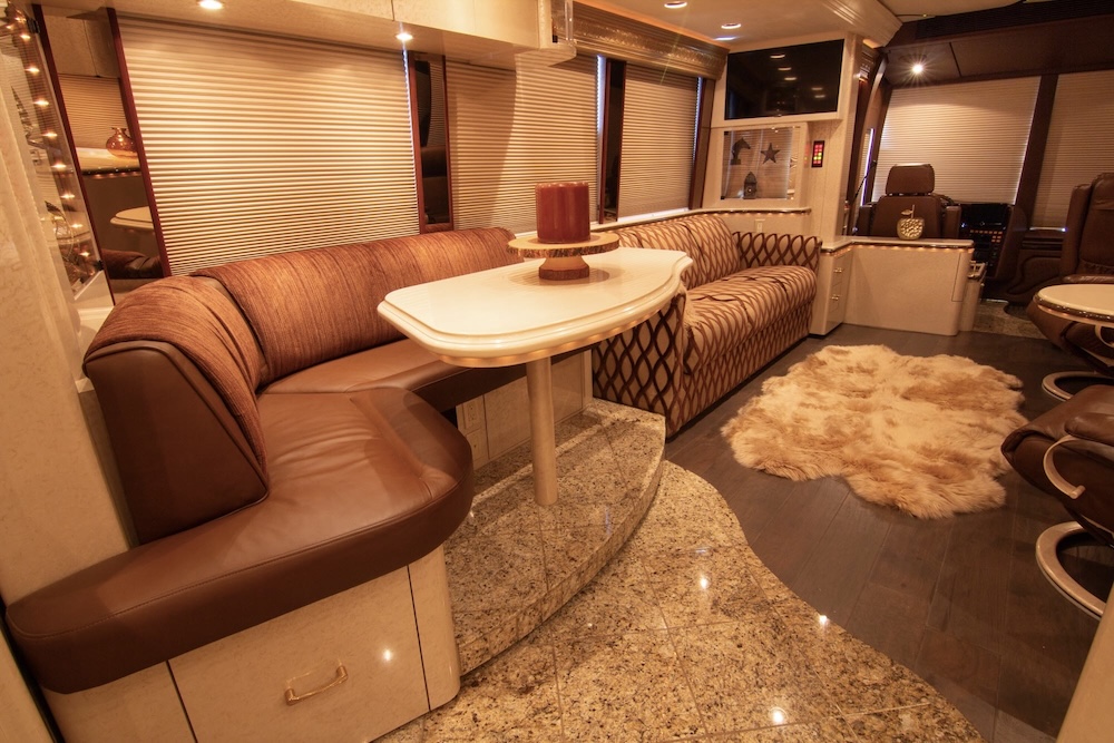 2007 Prevost Marathon XLII For Sale