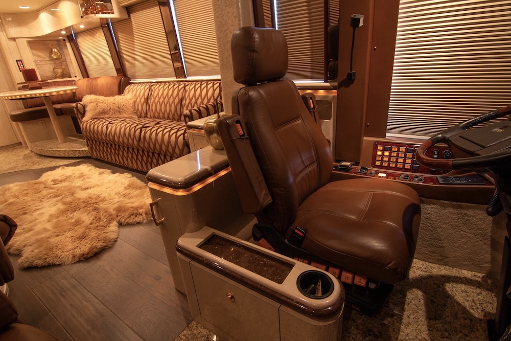 2007 Prevost Marathon XLII For Sale